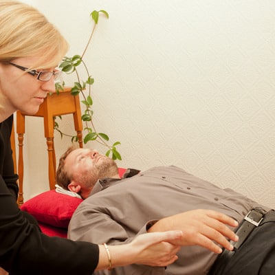 Hypnose en thérapies brèves pour devenir hypnothérapeute