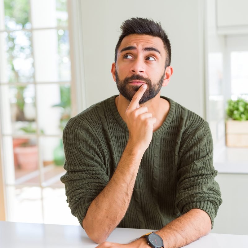 Contrairement aux psychologues, le coach ne fait ni diagnostic, ni prescription de médicament.